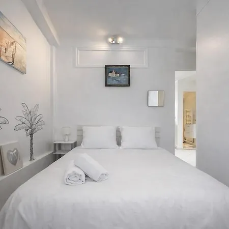 Cosy 2 Bedrooms - 14jof شقة *