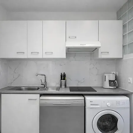 Cosy 2 Bedrooms - 14jof Apartment Cannes