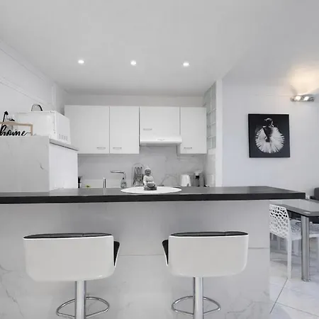 Cosy 2 Bedrooms - 14jof شقة